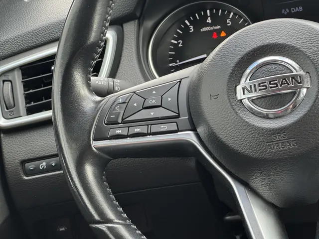 Nissan QASHQAI 1.3 DIG-T N-Connecta Trekhaak 13p max 1.300kg