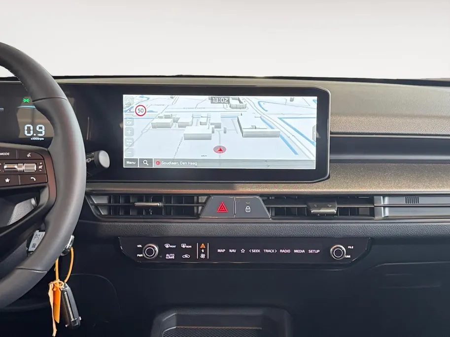 Kia Stonic 1.0 T-GDi MHEV DynamicPlusLine | NU MET €1.000,- inruilpremie! | Parkeersensoren voor- en achterzijde | Climate Control