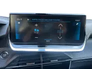 Peugeot 2008 1.2 PureTech GT-Line | 360 Camera | Navigatie | Cruise & Climate Control | Apple Carplay & Android Auto | 3D Cockpit | Dodehoek Detectie | 12 Maanden BOVAG Garantie