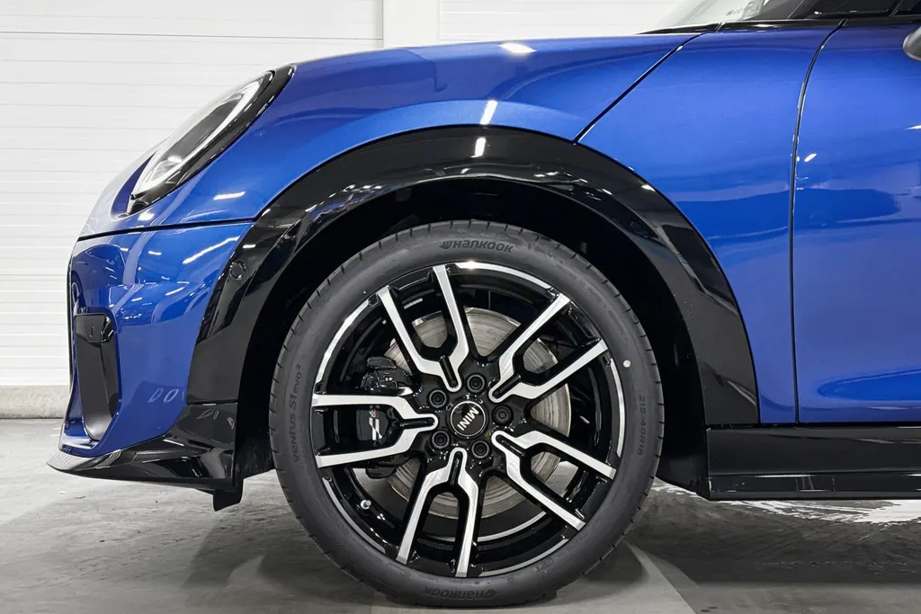 MINI Cooper 3-deurs C