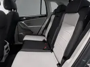 Volkswagen Tiguan 1.4 TSI 245pk DSG eHybrid Elegance · Camera · Panoramadak · Wegklapbare Trekhaak · Apple/Android Car Play · 18'' Inch ·