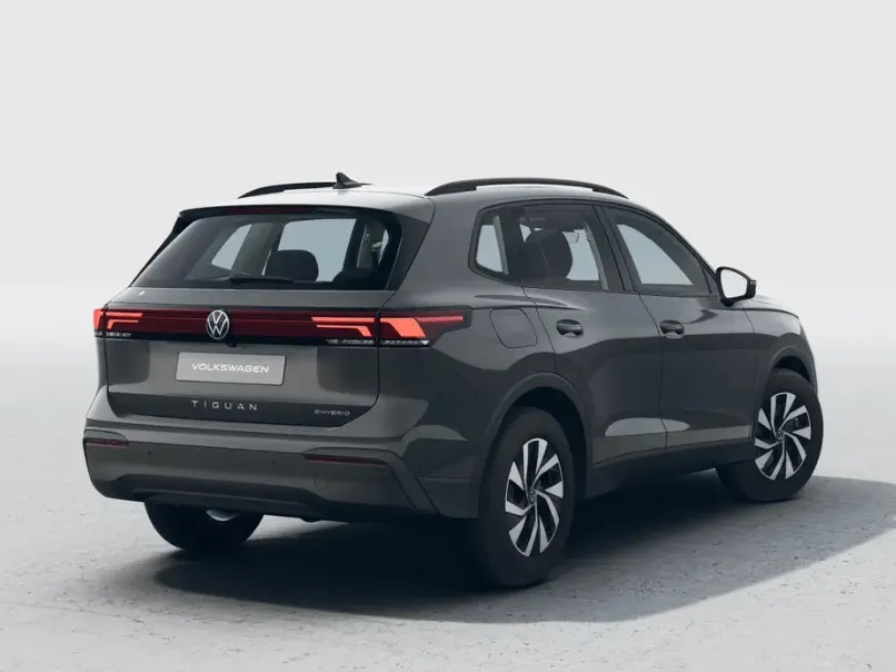 Volkswagen Tiguan Limited Edition 1.5 eHybrid 204 PK 6 versn. DSG · Achteruitrijcamera · Draadloze telefoonlader · verwarmde voorstoelen · Trekhaak pakket ·