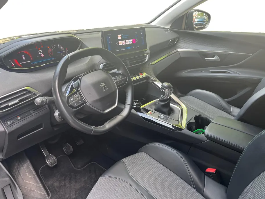Peugeot 3008 1.2 PureTech Allure Pack | Navigatie | Carplay | Parkeercamera