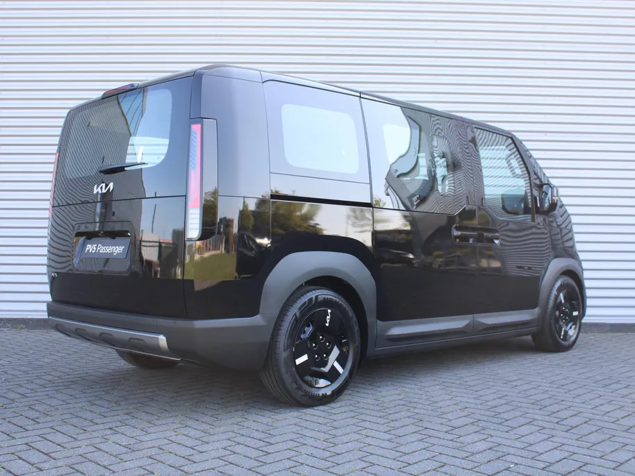 Kia PV5 Passenger Elite 71.2 kWh | Nieuw | Actieradius tot 412 km (WLTP) | Tot € 3.000 inruilvoordeel bij aanschaf | Uit voorraad leverbaar |