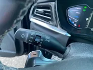 Kia Niro 1.6 GDi PHEV DynamicPlusLine | Climate control | Leder | Stoel,- en stuurverwarming | Keyless | Navigatie | Dodehoek detectie | 16 inch LM-velgen | Parkeercamera |