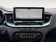 Kia Ceed Sportswagon 1.0 T-GDi MHEV Design Edition Automaat | Navi | Clima | Adaptive Cruise | Camera | Stoel-/Stuurverwarming | JBL Soundsysteem | LED Koplampen