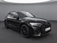Audi Q5 55 TFSIe 367pk S edition Competition · Panoramadak · Camera · Luchtvering · Trekhaak · Leder/Alcantara · 22'LM