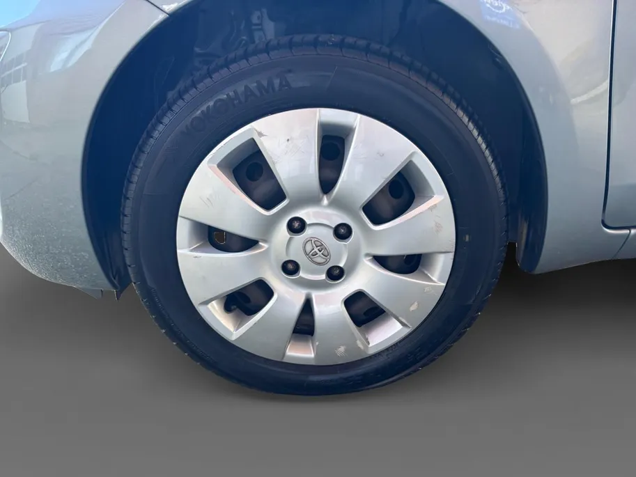 Toyota Yaris 1.3 VVTi Comfort | Airco | Elektrisch verstelb. spiegels | 12 maanden BOVAG garantie
