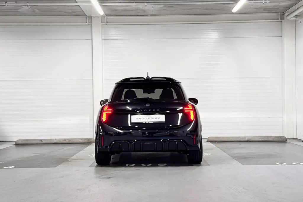 MINI Cooper 3-deurs C John Cooper Works