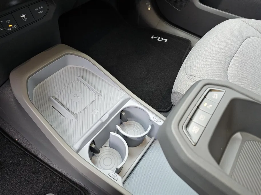 Kia EV3 58,3 kWh 204pk Plus I In bestelling