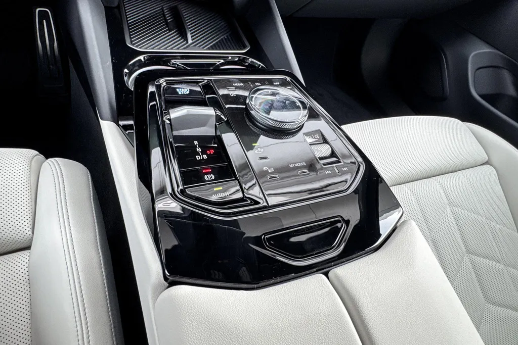 BMW i5 eDrive40 M Sport Edition 84 kWh