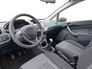 Ford Fiesta 1.25 Limited | Nieuwe Distributieriem bij aflevering | Trekhaak | All weather banden | Radio | Dealer onderhouden | Nieuwe APK | 12maanden BOVAG Garantie |