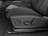 Audi Q6 e-tron S edition 83 kWh 252 PK · Adaptieve luchtvering · Glazen panoramadak · Trekhaak elek. wegklapbaar