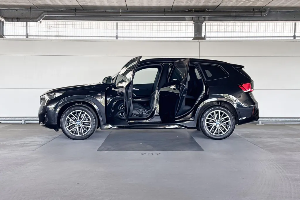 BMW X1 xDrive25e