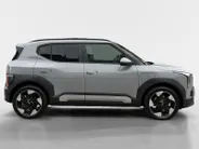 Kia EV2 Plus Advanced 61 kWh Demonstratie auto | Leverbaar vanaf maart 2027 | Schuifdak | Stoel + Stuurverwarming |