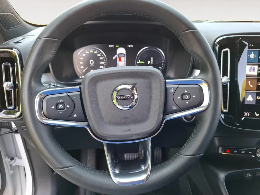 Volvo XC40 1.5 T4 Recharge Inscription | Originele zomerset aanwezig | Climate | PHEV | Telefoon |