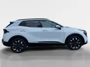 Kia Sportage 1.6 T-GDi PHEV DynamicPlusLine | Airco | Navi | 360 Camera | LM Velgen | Panoramadak | Stoelverwarming | Stuurverwarming |