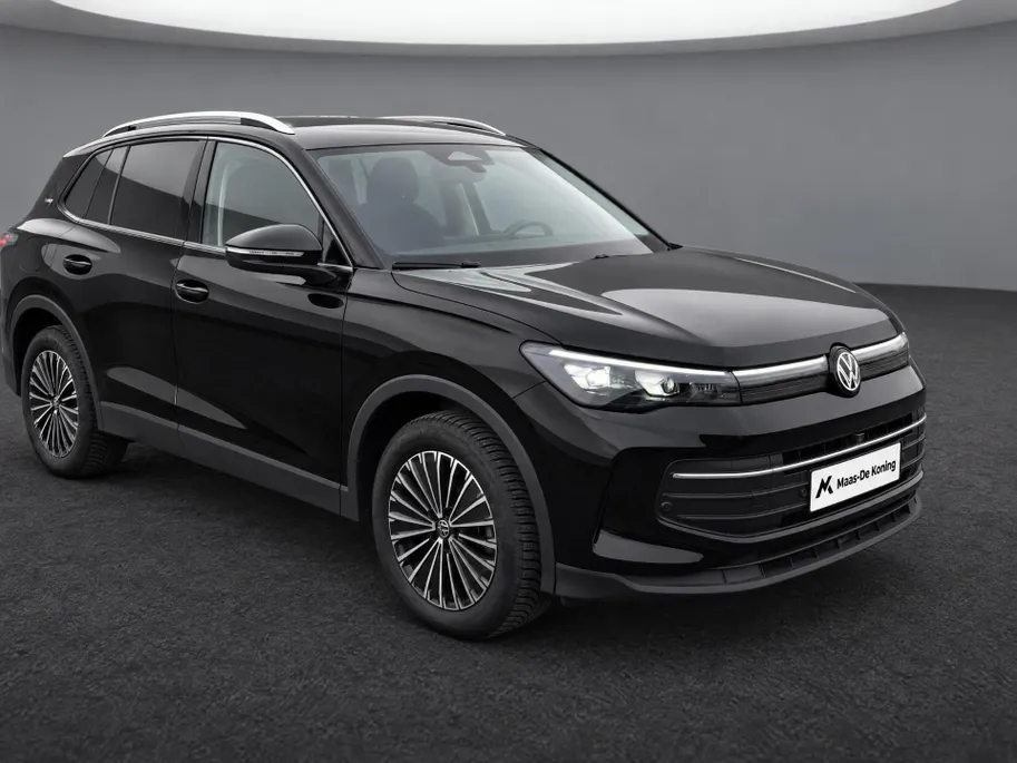 Volkswagen Tiguan 1.5TSI/150PK DSG Life Edition · Trekhaak · Navigatie · Apple/Android Car Play · Stoelverwarming · Garantie t/m 19-01-2028