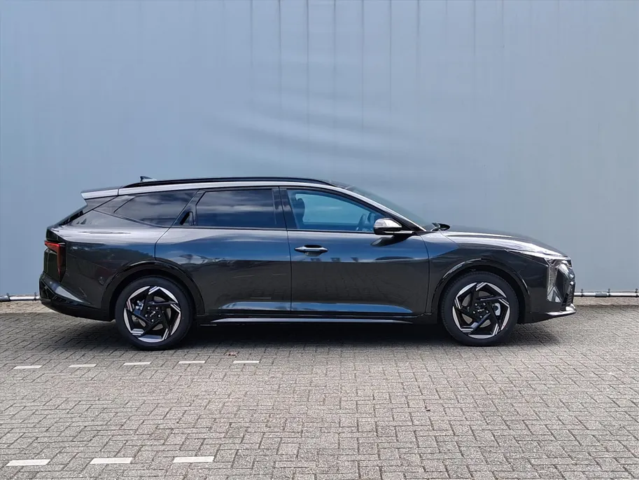 Kia K4 SW 1.0 115pk DCT7 GT-Line Launch Edition Pano/Schuif Dak