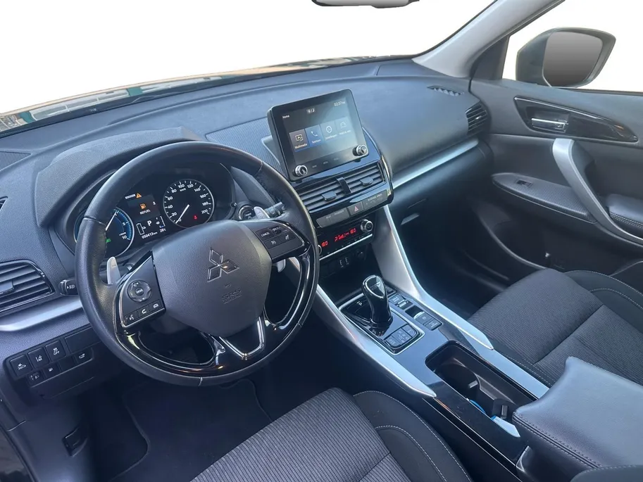 Mitsubishi Eclipse Cross 2.4 PHEV Intense | Carplay | Camera | Trekhaak | Stoel verwarming | Garantie 2031 |