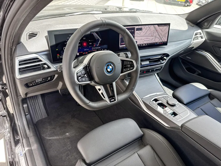 BMW 3 Serie Touring 330e