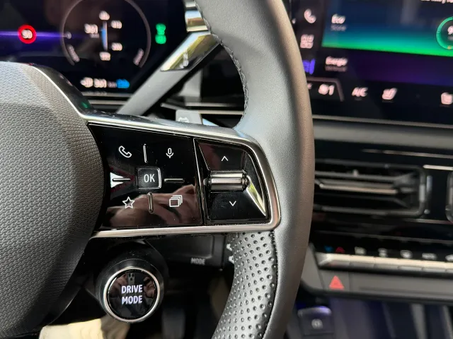 Nissan Micra 52 kWh Advance - Launch Edition | 416km WLTP | Navigatie | App Connect | Camera | ACC | Blind Spot