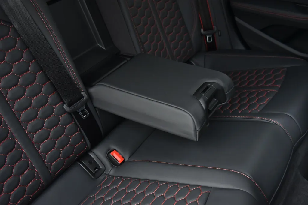 Audi RS4 Avant ABT RS4 X 1/60
