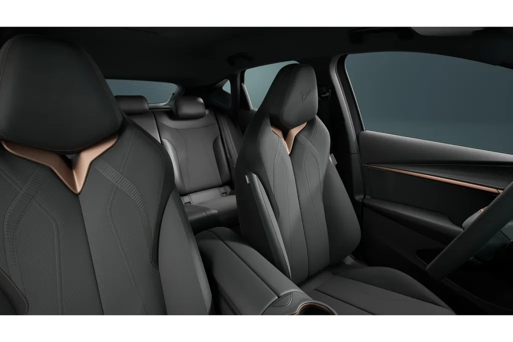 CUPRA Tavascan Essential | Achteruitrijcamera | Digitaal instrumentenpaneel (Virtual Cockpit) | Draadloze Apple CarPlay™, Android Auto™