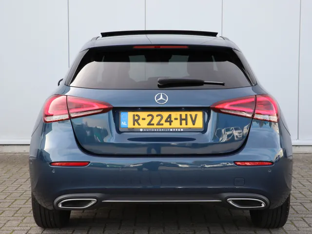 Mercedes-Benz A-Klasse 200 Luxury Line AUTOMAAT | LEER | CLIMA | PANO | NAVI
