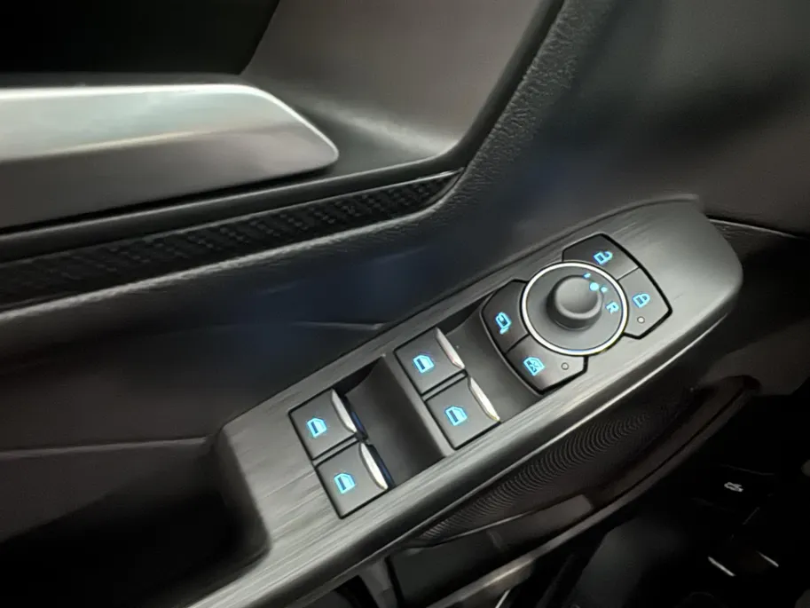 Ford Kuga 2.5 PHEV ST-Line | Elektrisch Wegklapbare Trekhaak | Panorama Dak | Winter Pack |