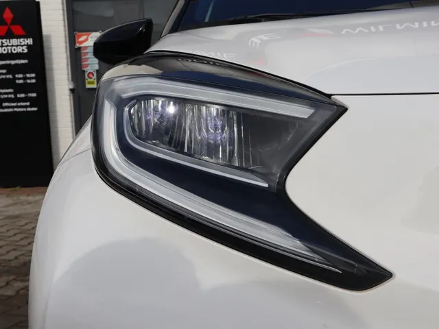 Toyota Aygo X 1.0 VVT-i S-CVT Pulse Automaat Bi-Tone | AllSeasons | Climate co