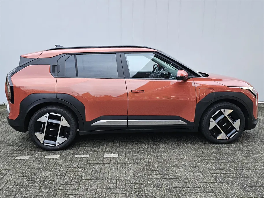 Kia EV3 58,3 kWh 204pk Plus Advanced I