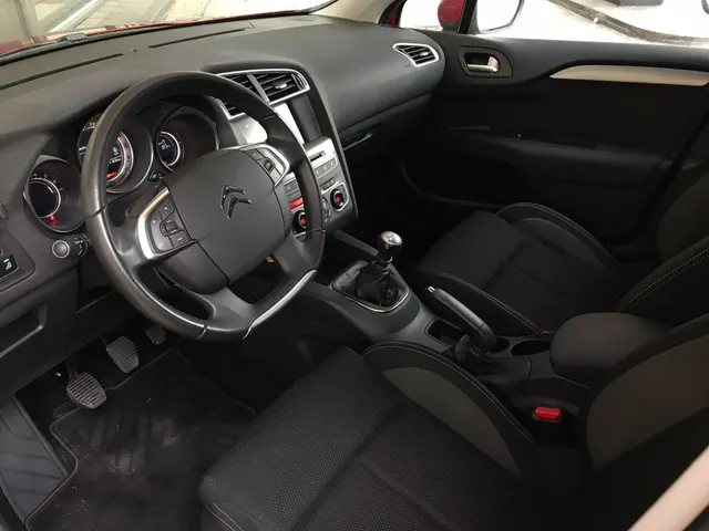 Citroën C4 PureTech 130pk Feel Edition
