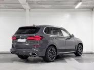 BMW X5 xDrive50e Launch Edition