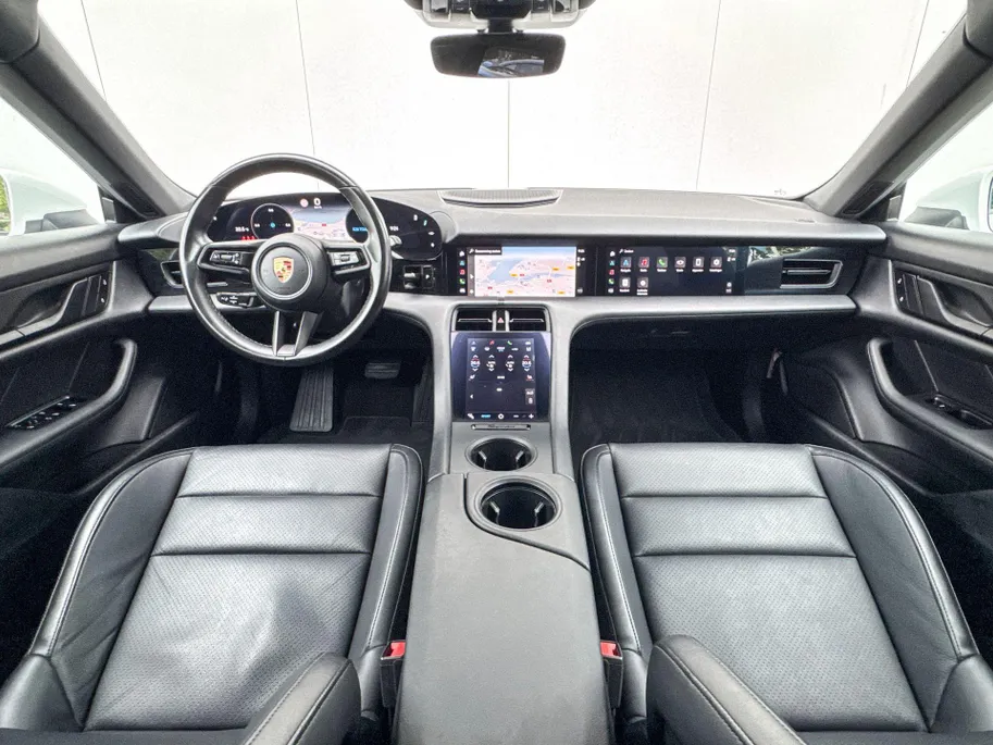 Porsche Taycan Cross Turismo 4 93 kWh