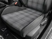 Volkswagen Golf 1.5 272pk DSG eHybrid GTE · Panoramadak · Wegklapbare Trekhaak · Camera · Apple/Android Car Play · 18'' Inch · Garantie t/m 16-10-2030 of 100.000km