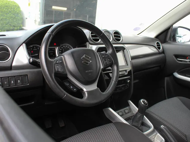 Suzuki Vitara 1.6 Exclusive | Navi | Cruise | Clima | Camera | Trekhaak