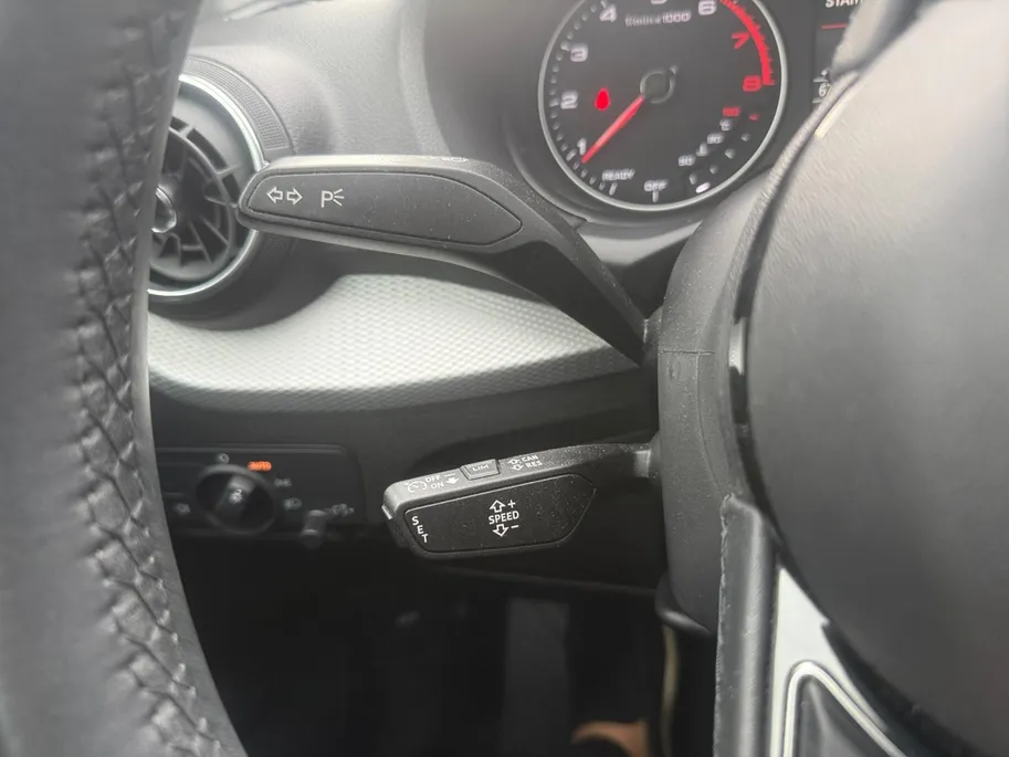 Audi Q2 35 TFSI Pro Line | Automaat | Schuif-kantel Dak | Climate Control | Cruise Control | DAB | 12 Maanden Bovag Garantie