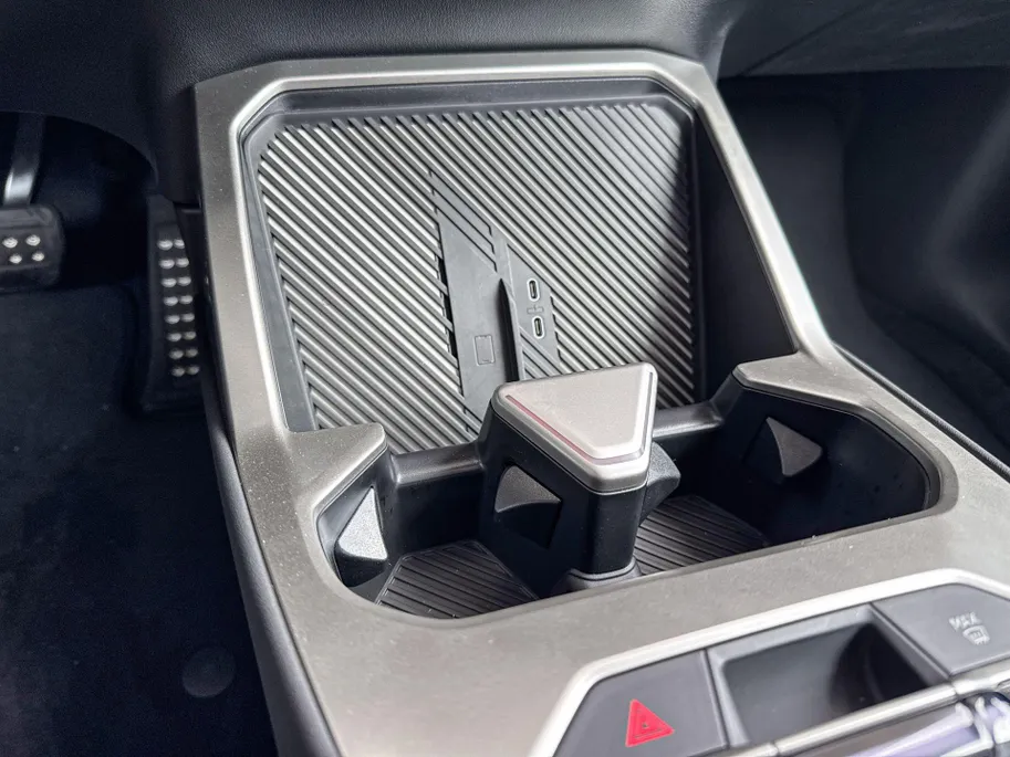 BMW iX3 40 eDrive 83 kWh
