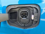 Ford E-Transit Cour. Limited 44 kWh | 1e eigenaar | Automaat | Trekhaak | Adapt. Cruise control | BLIS | Winter pack | Parkeersensoren voor en achter | Achteruitrijcamera | Navigatie | Apple carplay & Android auto | Fabrieksgarantie |