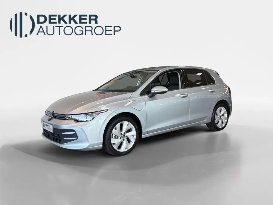Volkswagen Golf 1.5 eHybrid Life Edition 8.5 Facelift
