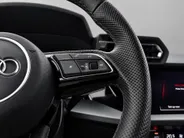Audi A3 Sportback 40 TFSIe 204pk S-tronic S edition · Camera · Apple/Android Car Play · Stoelverwarming · Navigatie · P-Sensoren · 17'' Inch · Garantie t/m 21-07-2029 of 100.000km  · EXTRA INRUILKORTING ·