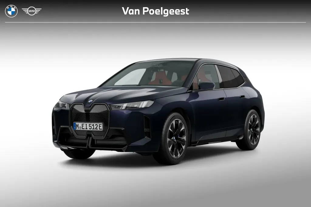 BMW iX xDrive60 112 kWh