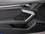 Audi A3 Sportback 40 TFSIe S-Tronic 204 pk S Edition · Panoramadak · Camera · HUD Head-up display · SONOS · Ambient light Pro · Elek. Achterklep · 18 inch · Garantie t/m 07-08-2030 of 100.000km