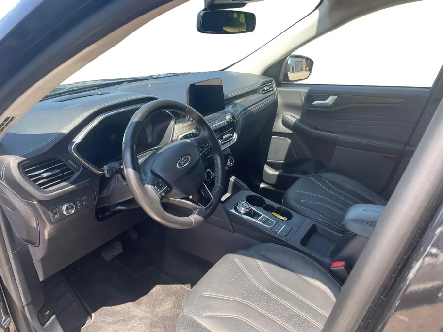 Ford Kuga 2.5 PHEV Vignale | TREKHAAK! | Blind Spot Warning | Camera voor en achter | Trekhaak (wegklapbaar)| winterpack | 12 maanden Bovag garantie|