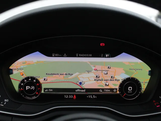 Audi A4 Limousine 35 TFSI Design Pro Line Plus | Navi | Digital dash | Leder | Schuifdak | Cruise