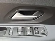 Dacia Sandero Stepway 1.0 TCe 100 ECO-G Extreme Apple Carplay/Android Auto , camera , navi , parkeersensor , climate , cruise , zwarte velgen .