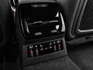 Audi A6 Avant 2.0 367pk e-hybrid Quattro S edition Competition · Wegklapbare Trekhaak · 360 Camera · B&O Audio · Matrix LED · 20'' Inch · 19-08-2030 of 100.000km