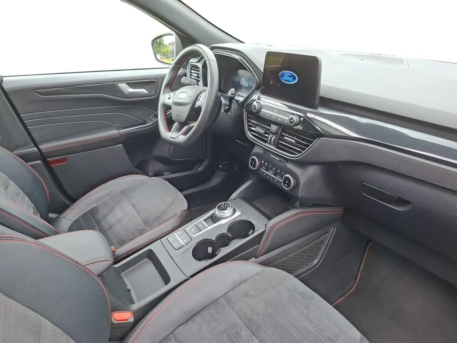Ford Kuga 2.5 PHEV ST-Line X | Winterpack | Driver assistancepack | Technologypack | El. Trekhaak | Panoramadak | El. Achterklep | All-seasonbanden | 18' Lichtmetaal | Adaptive Cruisecontrol | BLIS | Matrix Ledkoplampen | Head-up Display |
