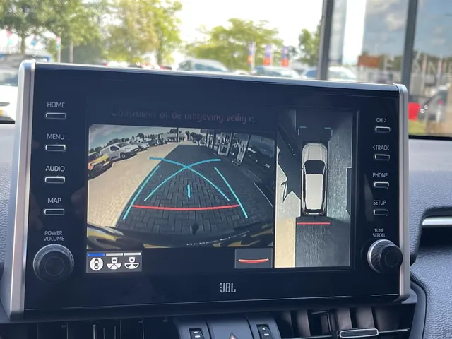 Toyota RAV4 2.5 Plug-in Style Bi-Tone | 360 Camera | Trekhaak 1500KG trekgewicht